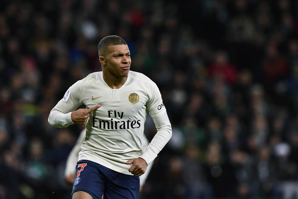 美国财长：希望引进3-7年的技术工人进行培训